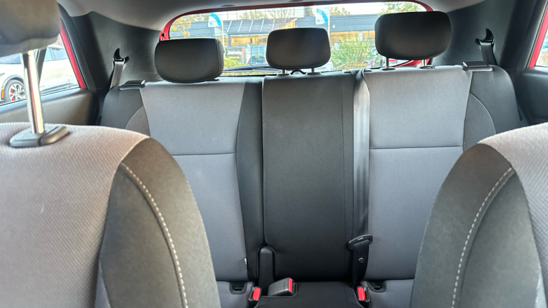 Hyundai i20 1.2 MPi SE 5dr Petrol Hatchback